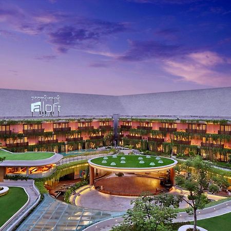 Aloft Bali Kuta At Beachwalk Exterior foto